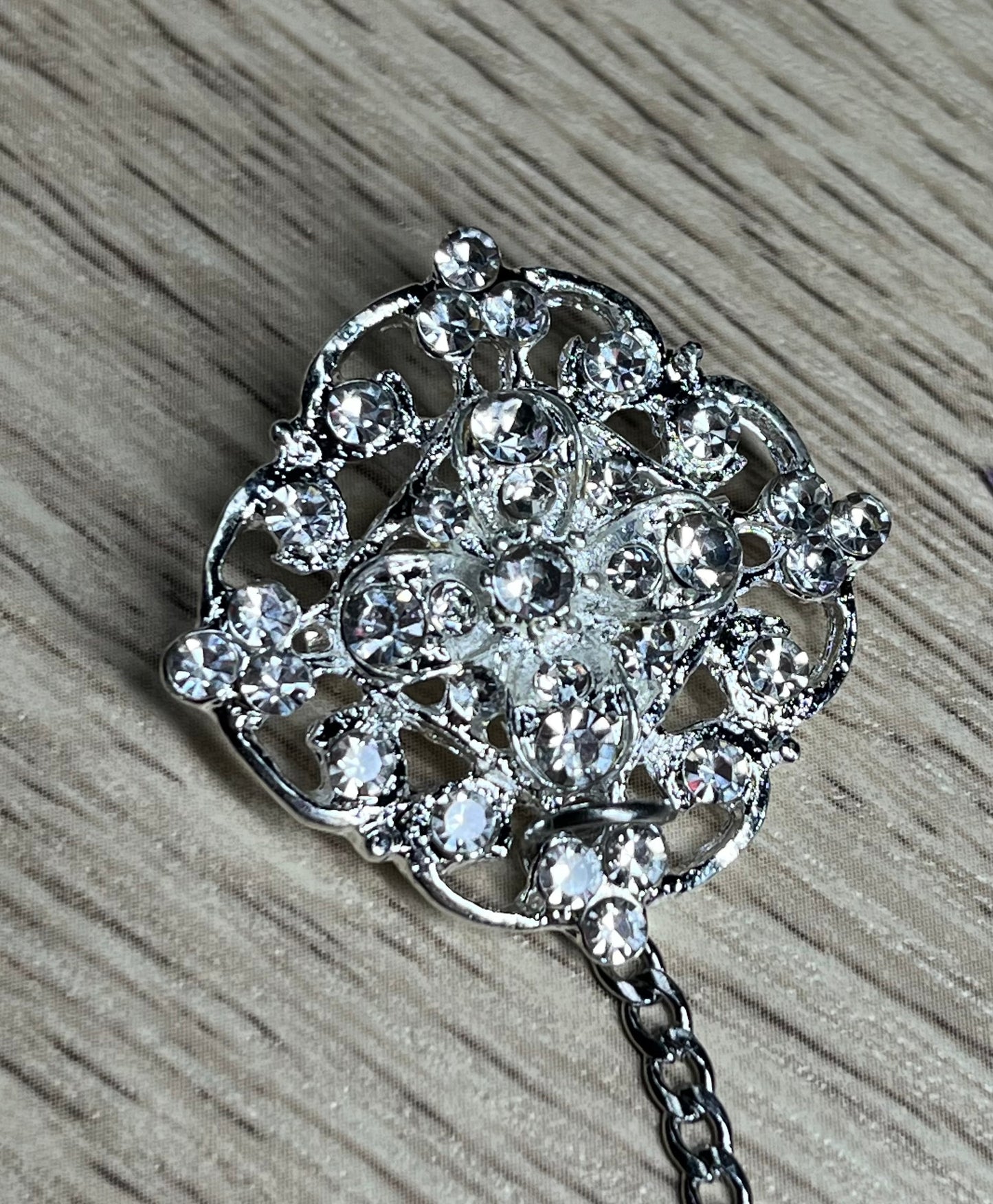 Porta Abanicos 🔸Modelo: Lágrima SENCILLA Color ORO o PLATA