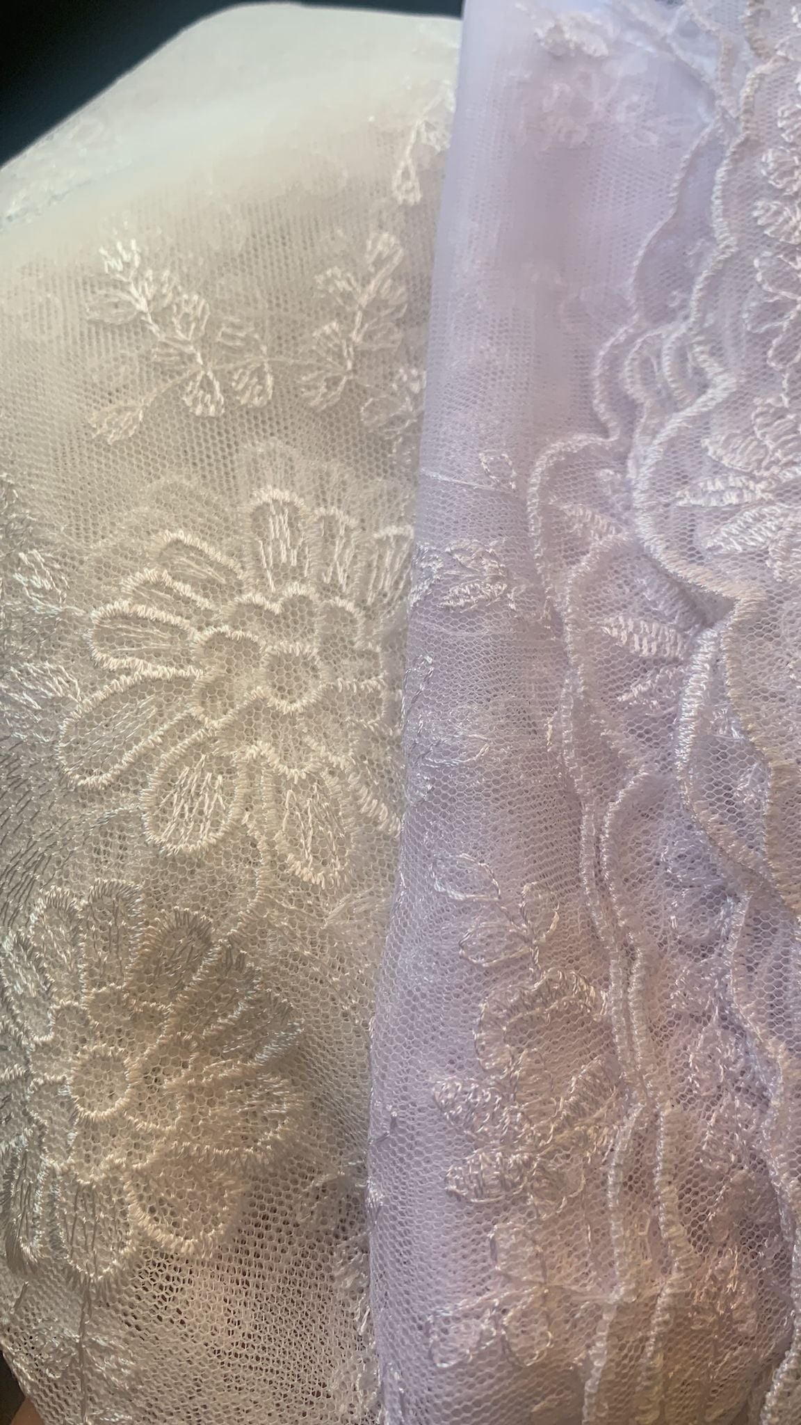 Mantilla de Media Luna para Actos Religiosos, FALLERA O HUERTANA - Damasco IMPORT