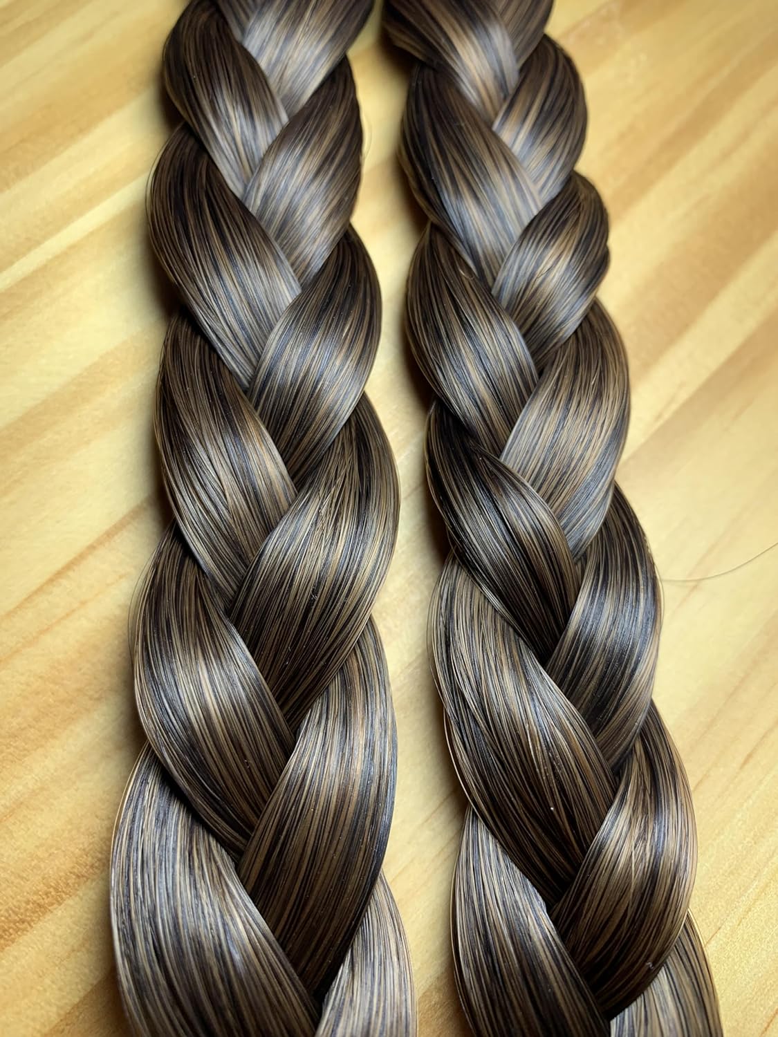 Trenzas de Fallera de 61cm. Traje regional .PELO SINTÉTICO DE CALIDAD