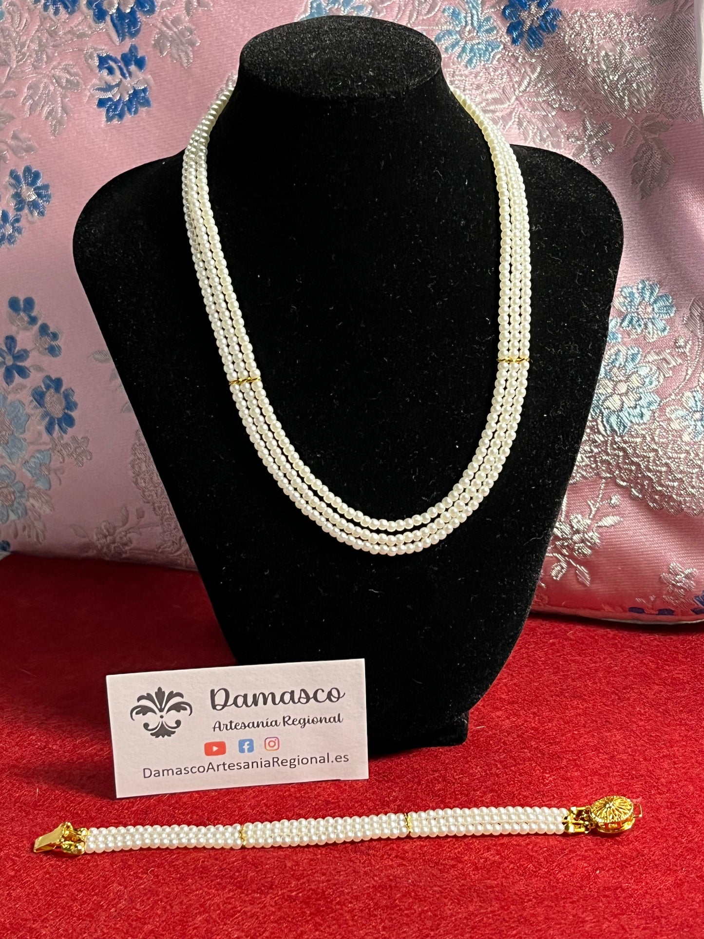 Collar 3 tiras de PERLAS MINI cierre en CAJA en acabados ORO o PLATA