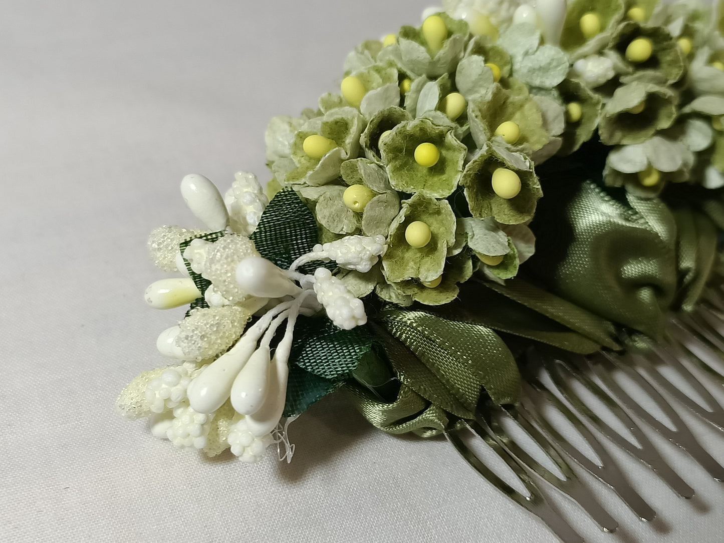 PEINETA DE FLORES MODELO MARIMAR