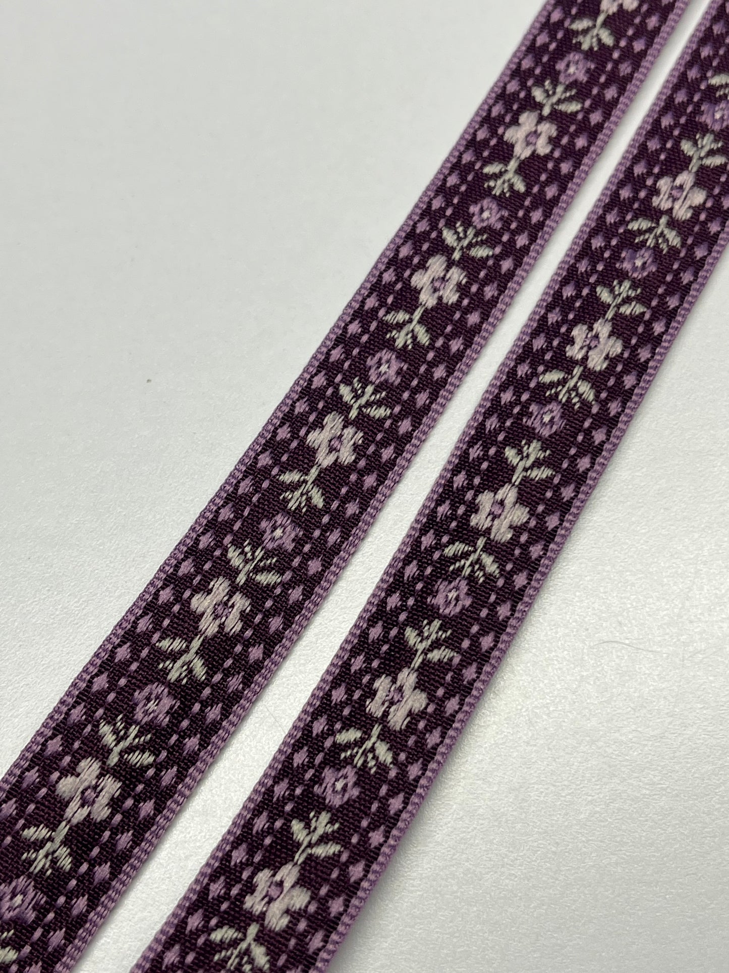 Atapiernas Lligacames Floral Morado