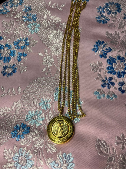 ▶️Relicario Virgen de los Desamparados en color Oro o Plata con cadena