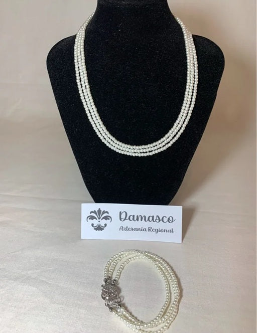 Conjunto Collar y Pulsera 3 tiras sueltas entre ellas. Cuentas mini