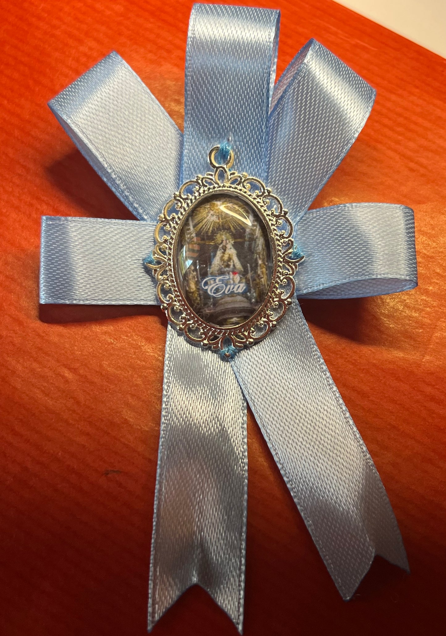 Medalla Caramba lazo VIRGEN DE LOS DESAMPARADOS  	 CON NOMBRE en color ORO o PLATA