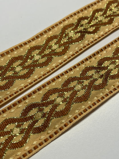 Atapiernas Lligacames Dorado con Brillo