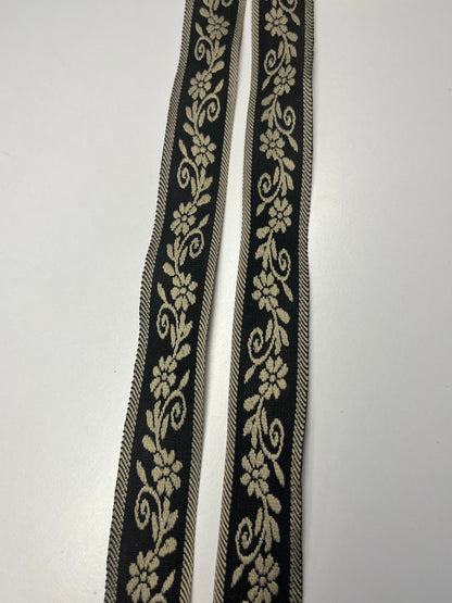 Atapiernas Lligacames Negro Floral